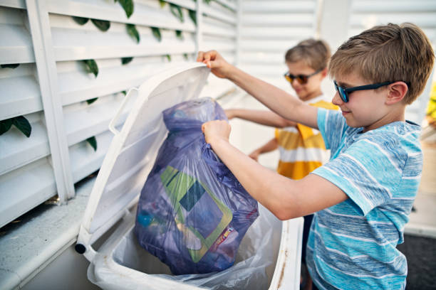Best Yard Waste Removal  in Maywood, IL